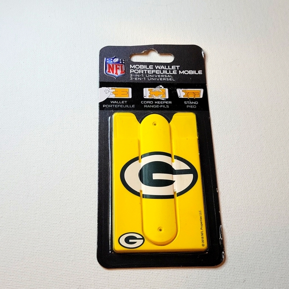 NFL Green Bay Packers mobile wallet, cord keeper, phone stand NWT
